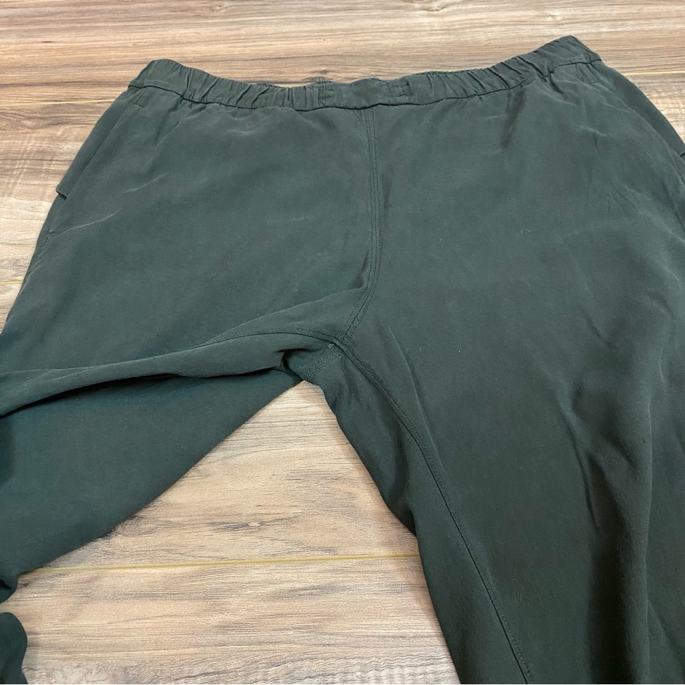 Lululemon Essential Affinity Jogger Women's 8 Color Green - Picture 6 of 14